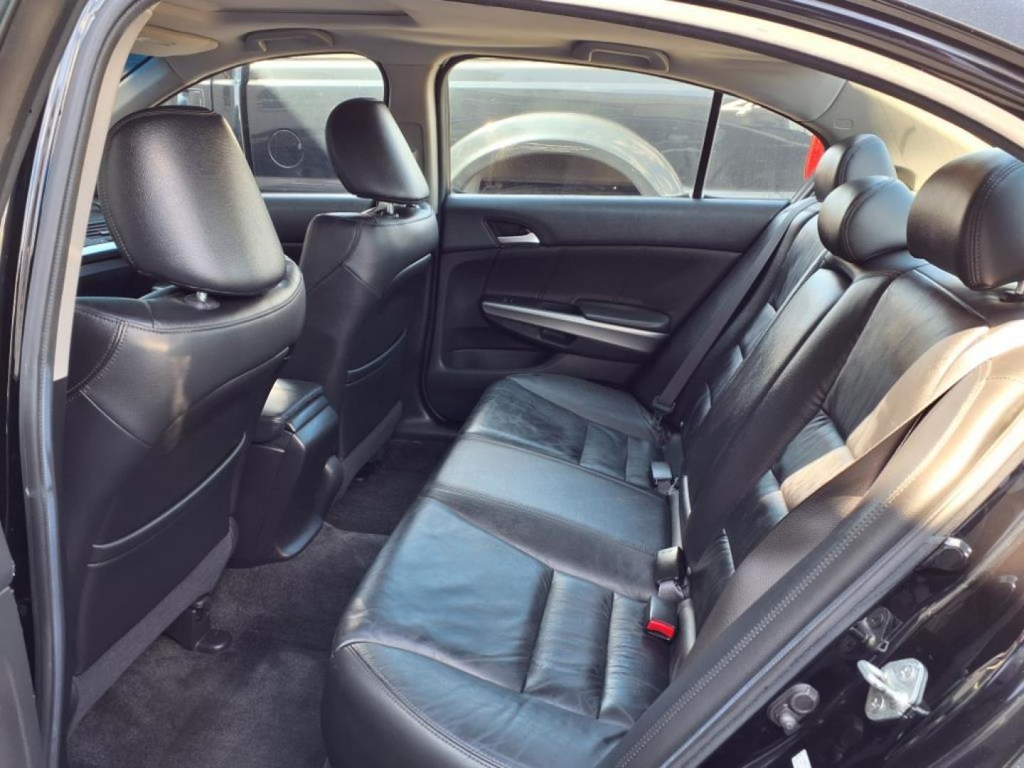 2008 Nighthawk Black Pearl Honda Accord EX-L V6 (1HGCP36808A) with an 3.5L 3.5L V6 268hp 248ft. lbs. Sequential-Port F.I. engine, 5 Speed Automatic transmission, located at 50 Eastern Blvd., Essex, MD, 21221, (410) 686-3444, 39.304367, -76.484947 - Photo#11