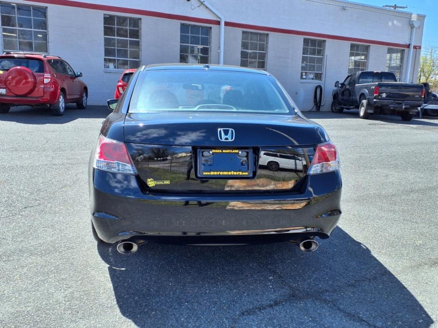 2008 Nighthawk Black Pearl Honda Accord EX-L V6 (1HGCP36808A) with an 3.5L 3.5L V6 268hp 248ft. lbs. Sequential-Port F.I. engine, 5 Speed Automatic transmission, located at 50 Eastern Blvd., Essex, MD, 21221, (410) 686-3444, 39.304367, -76.484947 - Photo#3
