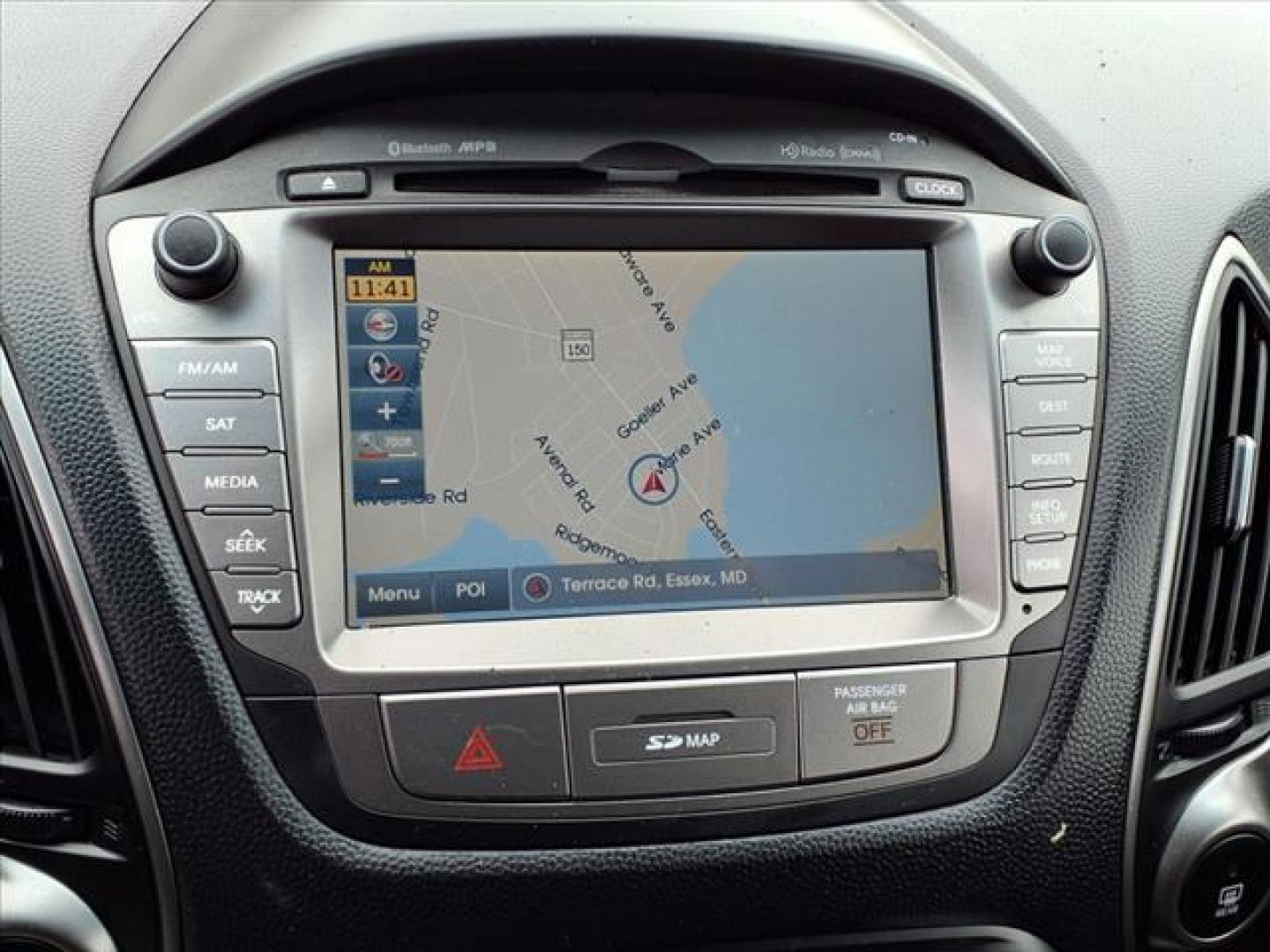 2015 Ash Black Hyundai TUCSON Limited (KM8JUCAG6FU) with an 2.4L 2.4L I4 182hp 177ft. lbs. Fuel Injected engine, 6-Speed Shiftable Automatic transmission, located at 50 Eastern Blvd., Essex, MD, 21221, (410) 686-3444, 39.304367, -76.484947 - Photo#20