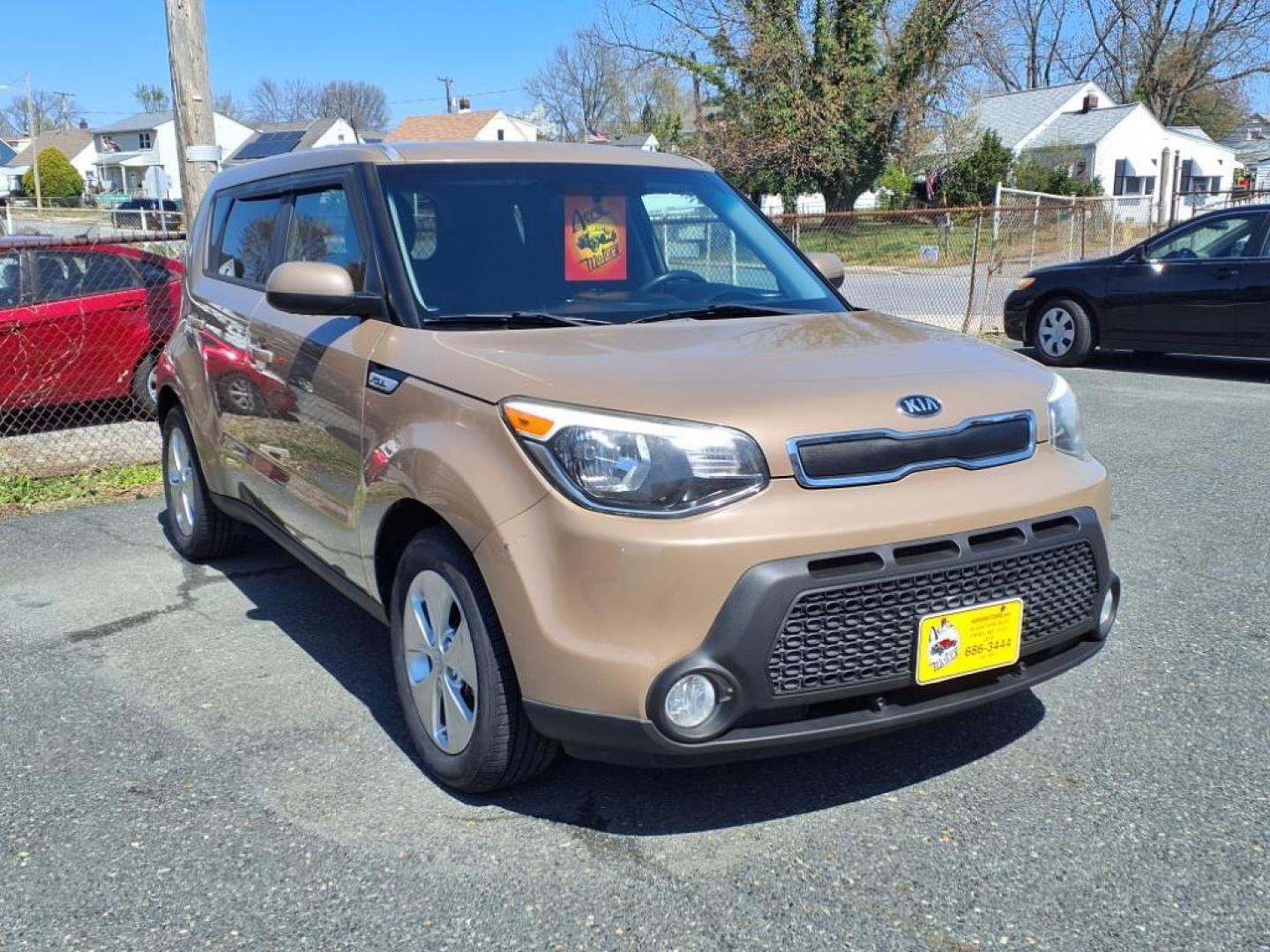2015 Brown Kia Soul Base (KNDJN2A29F7) with an 1.6L 4 Cylinder Fuel Injected engine, Automatic transmission, located at 50 Eastern Blvd., Essex, MD, 21221, (410) 686-3444, 39.304367, -76.484947 - Photo#7