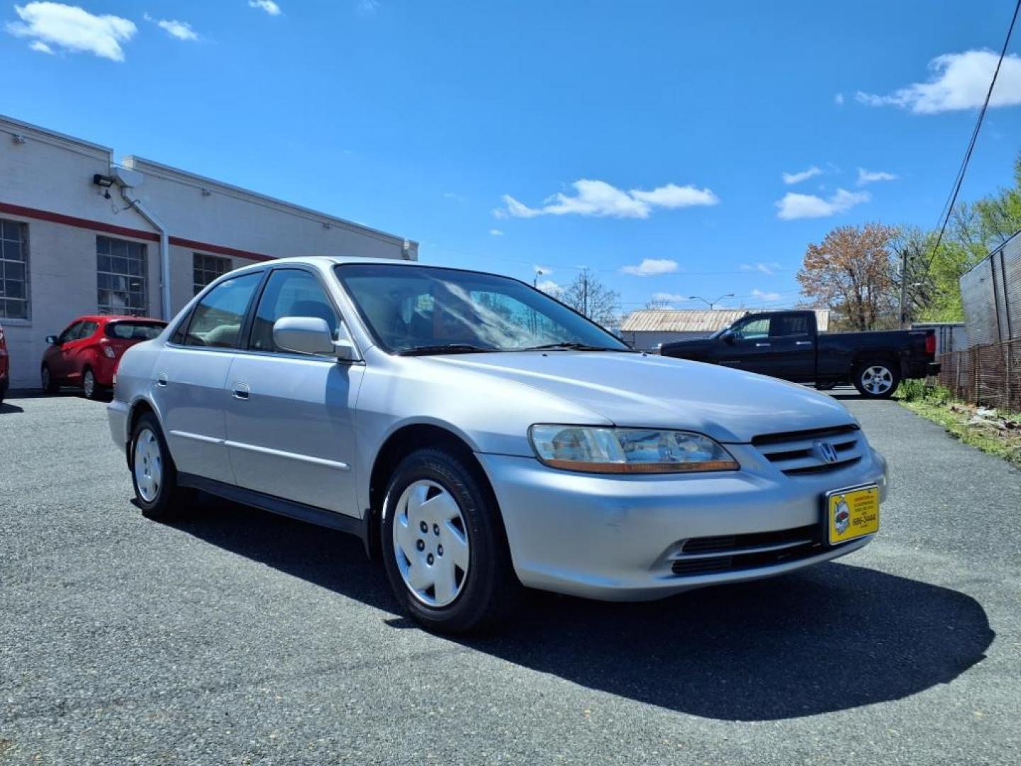 2002 Satin Silver Metallic Honda Accord LX V-6 (1HGCG16402A) with an 3.0L 6 Cylinder Fuel Injected engine, Automatic transmission, located at 50 Eastern Blvd., Essex, MD, 21221, (410) 686-3444, 39.304367, -76.484947 - Photo#6