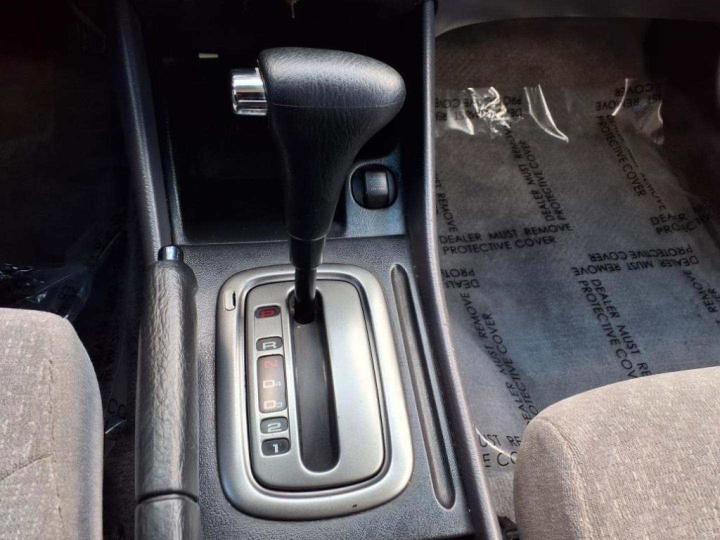 2002 Satin Silver Metallic Honda Accord LX V-6 (1HGCG16402A) with an 3.0L 6 Cylinder Fuel Injected engine, Automatic transmission, located at 50 Eastern Blvd., Essex, MD, 21221, (410) 686-3444, 39.304367, -76.484947 - Photo#17