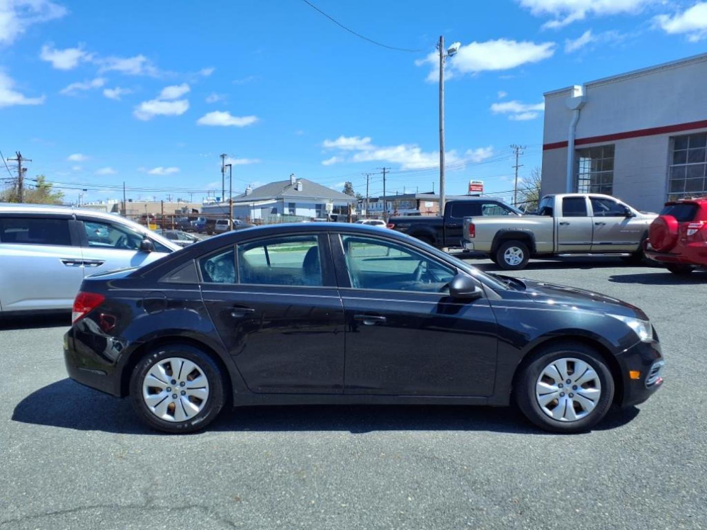 2016 Black Granite Metallic Chevrolet Cruze LS Auto (1G1PC5SH9G7) with an 1.8L Ecotec 1.8L Flex Fuel I4 138hp 125ft. lbs. Sequential-Port F.I. engine, 6-Speed Shiftable Automatic w/Overdrive transmission, located at 50 Eastern Blvd., Essex, MD, 21221, (410) 686-3444, 39.304367, -76.484947 - Photo#5