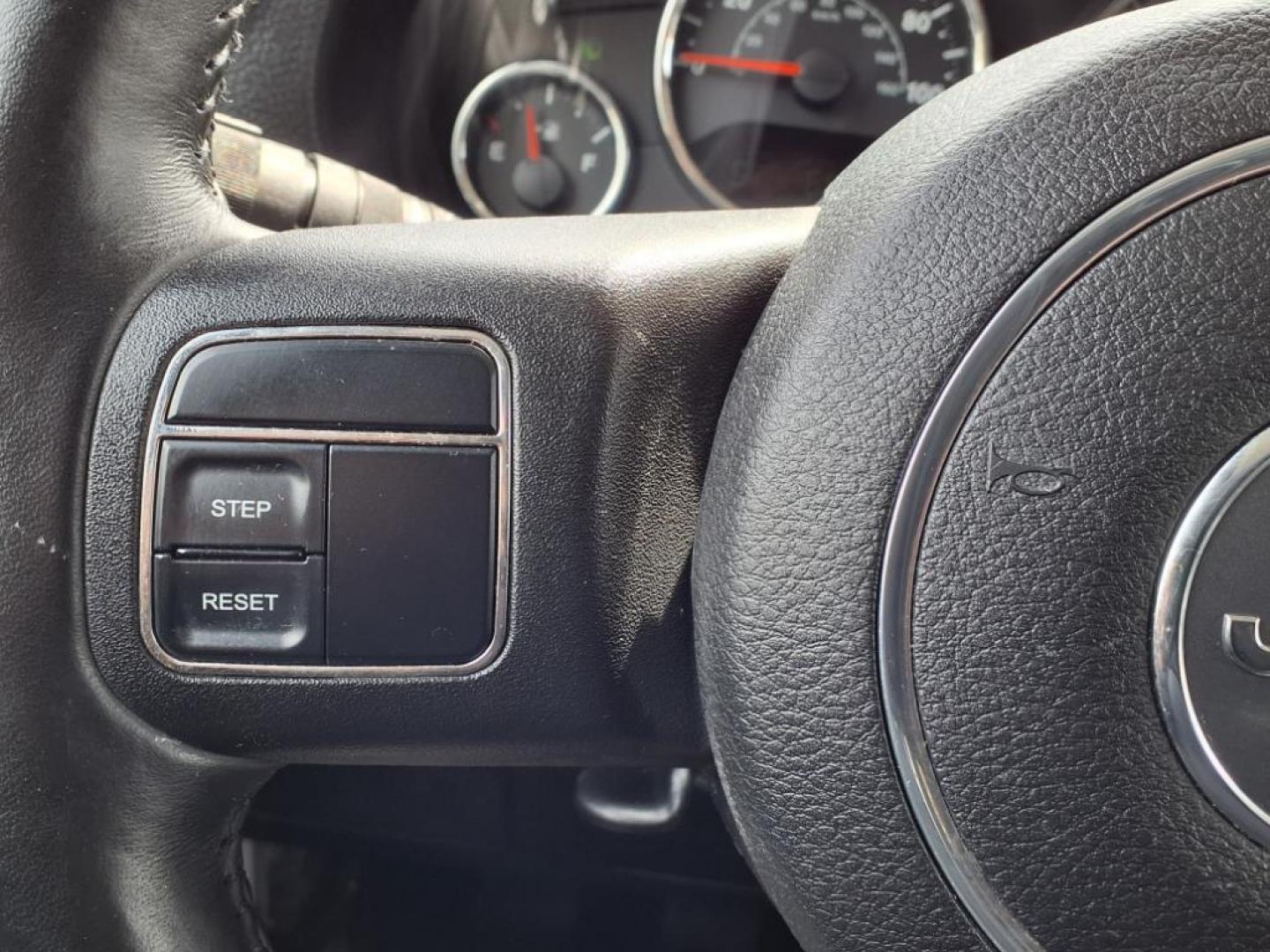 2011 Bright Silver Metallic Clear Coat Jeep Wrangler Unlimited Sport (1J4BA3H19BL) with an 3.8L 3.8L V6 202hp 237ft. lbs. Sequential-Port F.I. engine, 6-Speed Manual transmission, located at 50 Eastern Blvd., Essex, MD, 21221, (410) 686-3444, 39.304367, -76.484947 - Photo#20