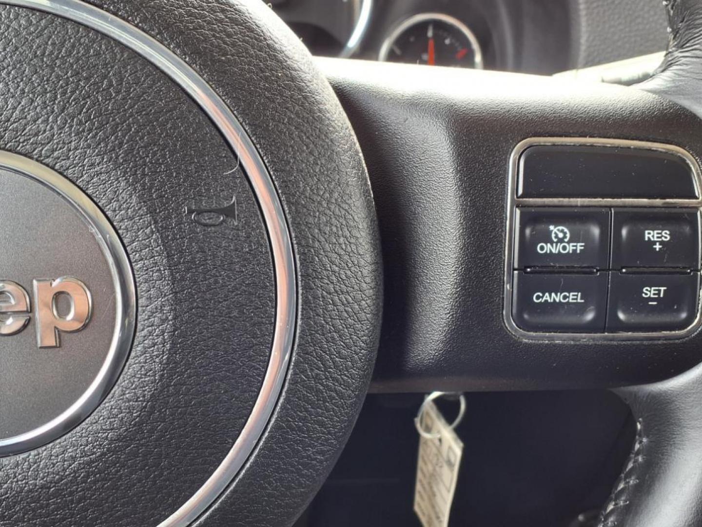2011 Bright Silver Metallic Clear Coat Jeep Wrangler Unlimited Sport (1J4BA3H19BL) with an 3.8L 3.8L V6 202hp 237ft. lbs. Sequential-Port F.I. engine, 6-Speed Manual transmission, located at 50 Eastern Blvd., Essex, MD, 21221, (410) 686-3444, 39.304367, -76.484947 - Photo#21