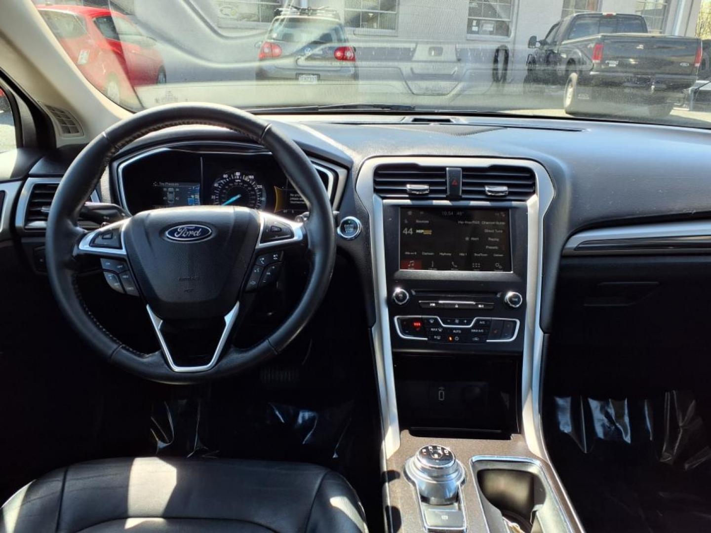 2017 Magnetic Ford Fusion SE (3FA6P0HD3HR) with an 1.5L 4 Cylinder Turbocharged engine, Automatic transmission, located at 50 Eastern Blvd., Essex, MD, 21221, (410) 686-3444, 39.304367, -76.484947 - Photo#14
