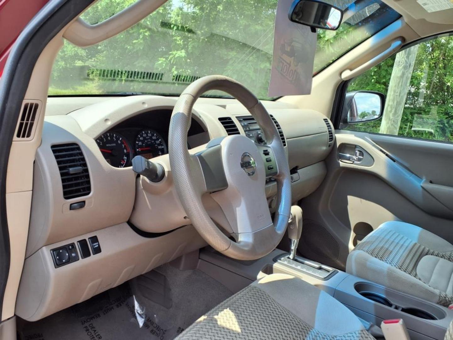 2008 Red Alert Nissan Frontier SE V6 (1N6AD06W08C) with an 4.0L 4.0L V6 261hp 281ft. lbs. Fuel Injected engine, 5-Speed Automatic transmission, located at 50 Eastern Blvd., Essex, MD, 21221, (410) 686-3444, 39.304367, -76.484947 - Photo#11