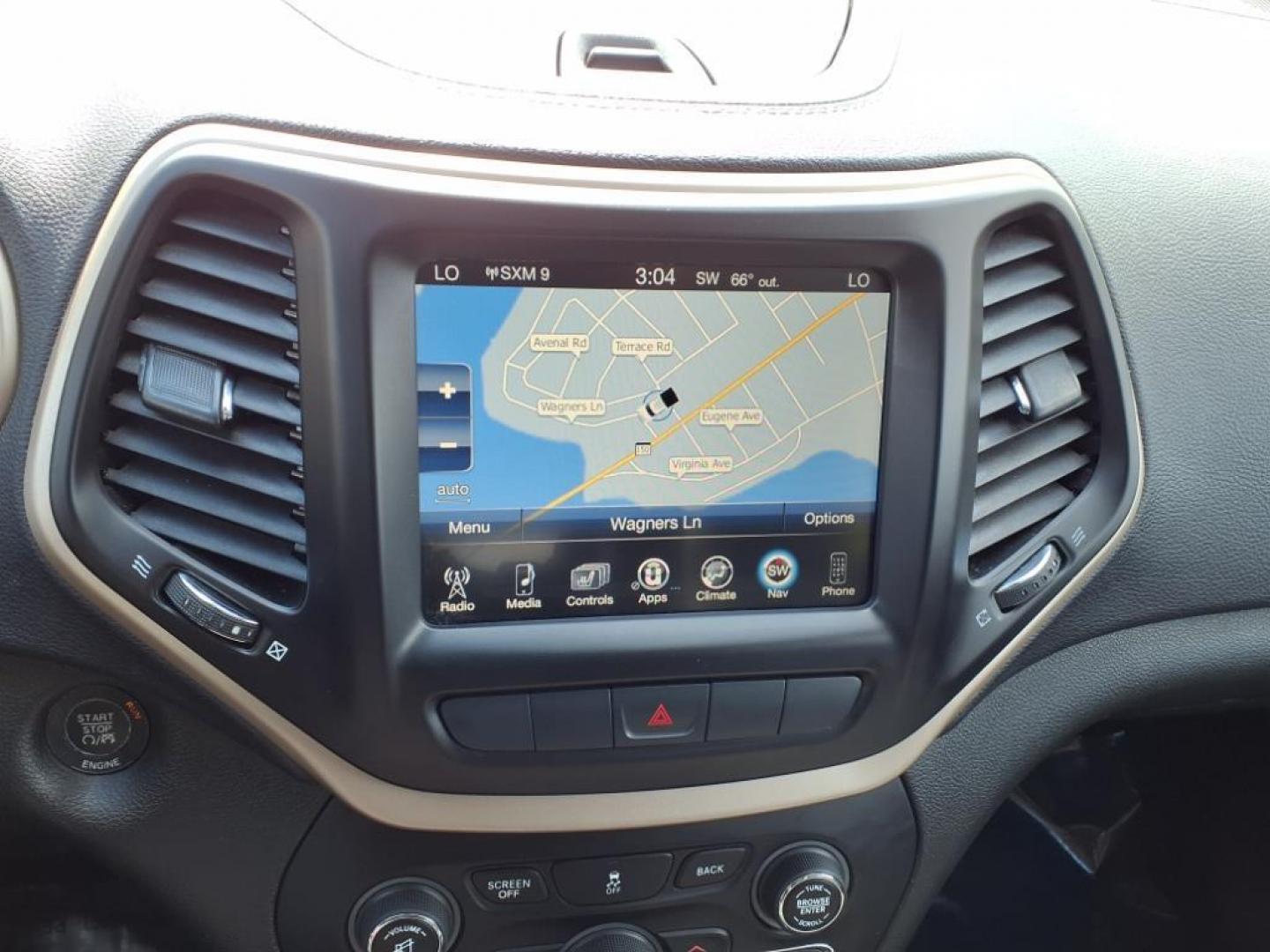2014 Billet Silver Metallic Clear Coat Jeep Cherokee Limited (1C4PJMDS3EW) with an 3.2L 6 Cylinder Sequential-Port F.I. engine, ATAWD transmission, located at 50 Eastern Blvd., Essex, MD, 21221, (410) 686-3444, 39.304367, -76.484947 - Photo#19