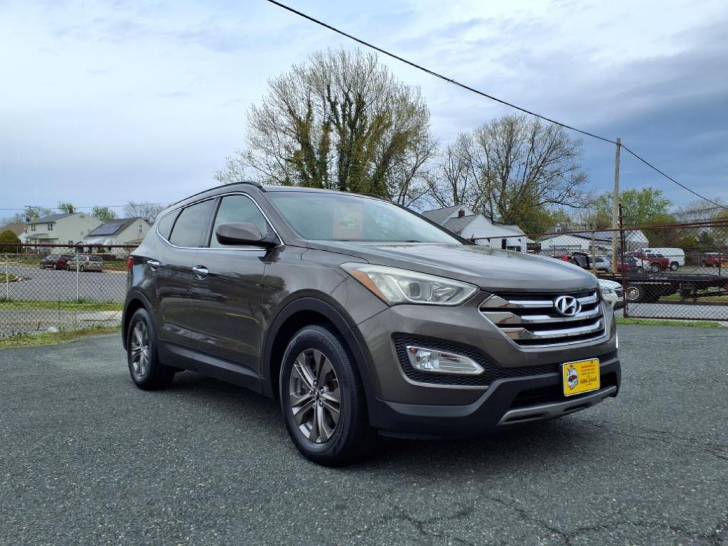 2013 Mineral Gray Hyundai SANTA FE Sport 2.4L (5XYZU3LB0DG) with an 2.4L 2.4L I4 190hp 181ft. lbs. Fuel Injected engine, 6-Speed Shiftable Automatic transmission, located at 50 Eastern Blvd., Essex, MD, 21221, (410) 686-3444, 39.304367, -76.484947 - Photo#7