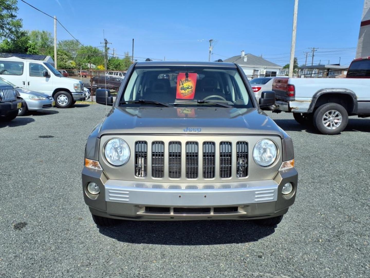 2008 Gold Jeep Patriot Limited (1J8FT48WX8D) with an 2.4L 4 Cylinder Sequential-Port F.I. engine, 4CYL transmission, located at 50 Eastern Blvd., Essex, MD, 21221, (410) 686-3444, 39.304367, -76.484947 - Photo#8