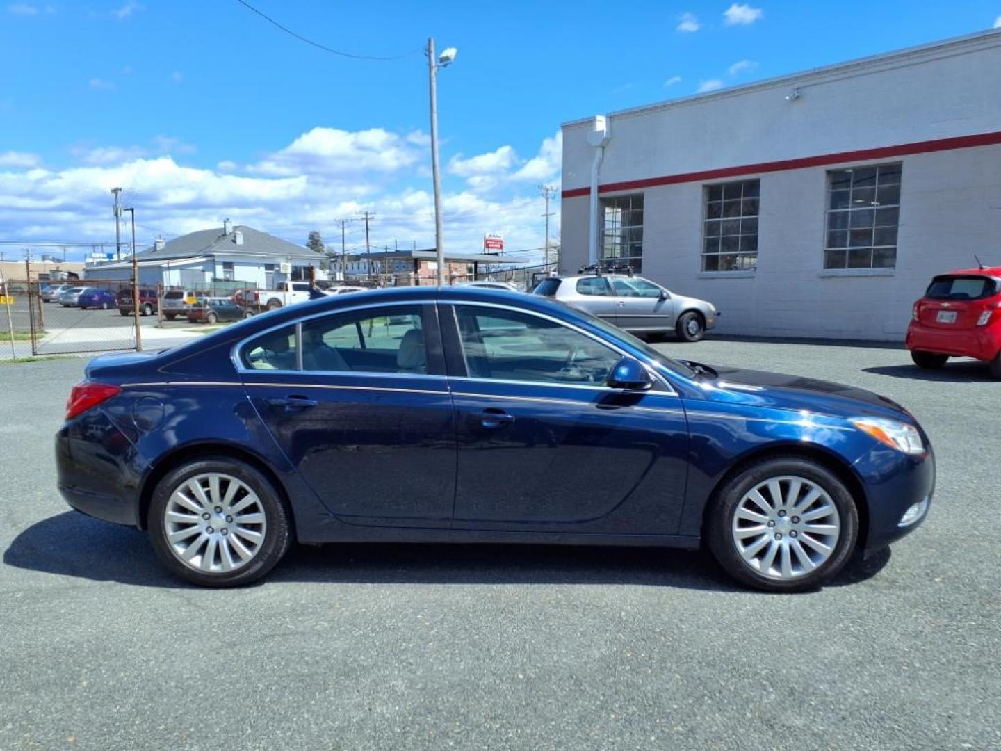 2012 Midnight Blue Metallic Buick Regal Base (2G4GR5EK8C9) with an 2.4L 4 Cylinder Fuel Injected engine, 4CYL transmission, located at 50 Eastern Blvd., Essex, MD, 21221, (410) 686-3444, 39.304367, -76.484947 - Photo#5