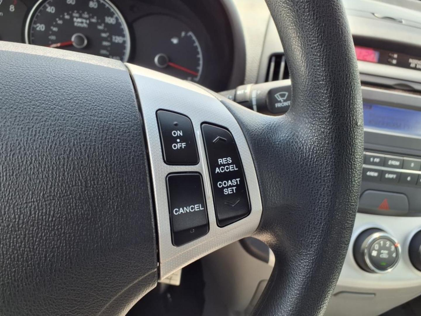 2009 Liquid Silver Hyundai ELANTRA GLS (KMHDU46D89U) with an 2.0L 2.0L I4 138hp 136ft. lbs. Sequential-Port F.I. engine, 4-Speed Automatic transmission, located at 50 Eastern Blvd., Essex, MD, 21221, (410) 686-3444, 39.304367, -76.484947 - Photo#19