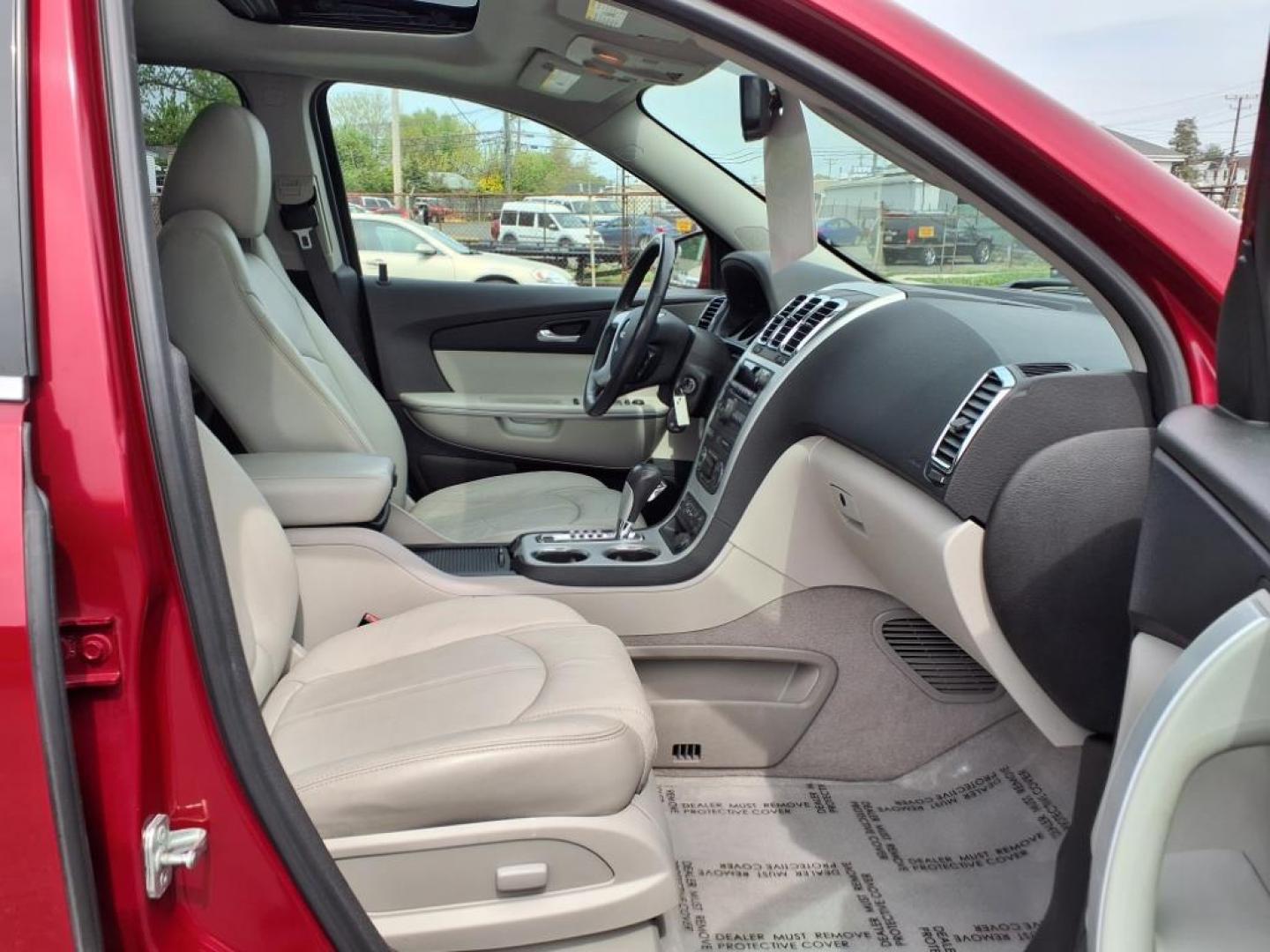2012 Red GMC Acadia SLT-1 (1GKKRREDXCJ) with an 3.6L 6 Cylinder Fuel Injected engine, Automatic transmission, located at 50 Eastern Blvd., Essex, MD, 21221, (410) 686-3444, 39.304367, -76.484947 - Photo#16