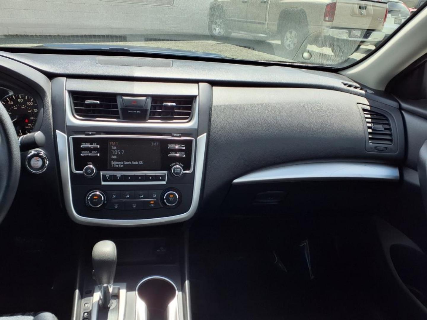 2016 Super Black Nissan Altima 2.5 S (1N4AL3AP3GN) with an 2.5L 2.5L I4 182hp 180ft. lbs. Sequential-Port F.I. engine, CVT transmission, located at 50 Eastern Blvd., Essex, MD, 21221, (410) 686-3444, 39.304367, -76.484947 - Photo#15