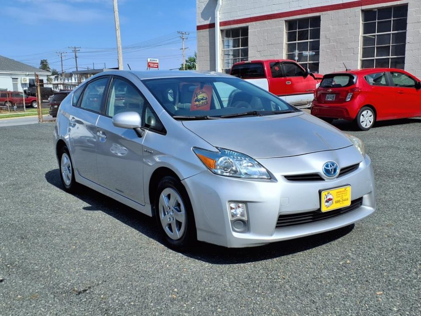 2010 Grey Toyota Prius II (JTDKN3DU6A0) with an 1.8L 4 Cylinder Sequential-Port F.I. engine, Automatic transmission, located at 50 Eastern Blvd., Essex, MD, 21221, (410) 686-3444, 39.304367, -76.484947 - Photo#7