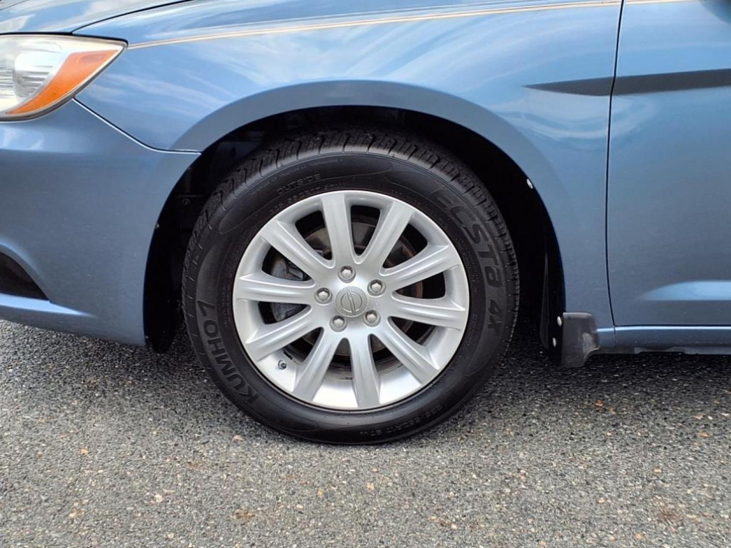 2011 Blue Chrysler 200 Touring (1C3BC1FB1BN) with an 2.4L 4 Cylinder Sequential-Port F.I. engine, Automatic transmission, located at 50 Eastern Blvd., Essex, MD, 21221, (410) 686-3444, 39.304367, -76.484947 - Photo#6