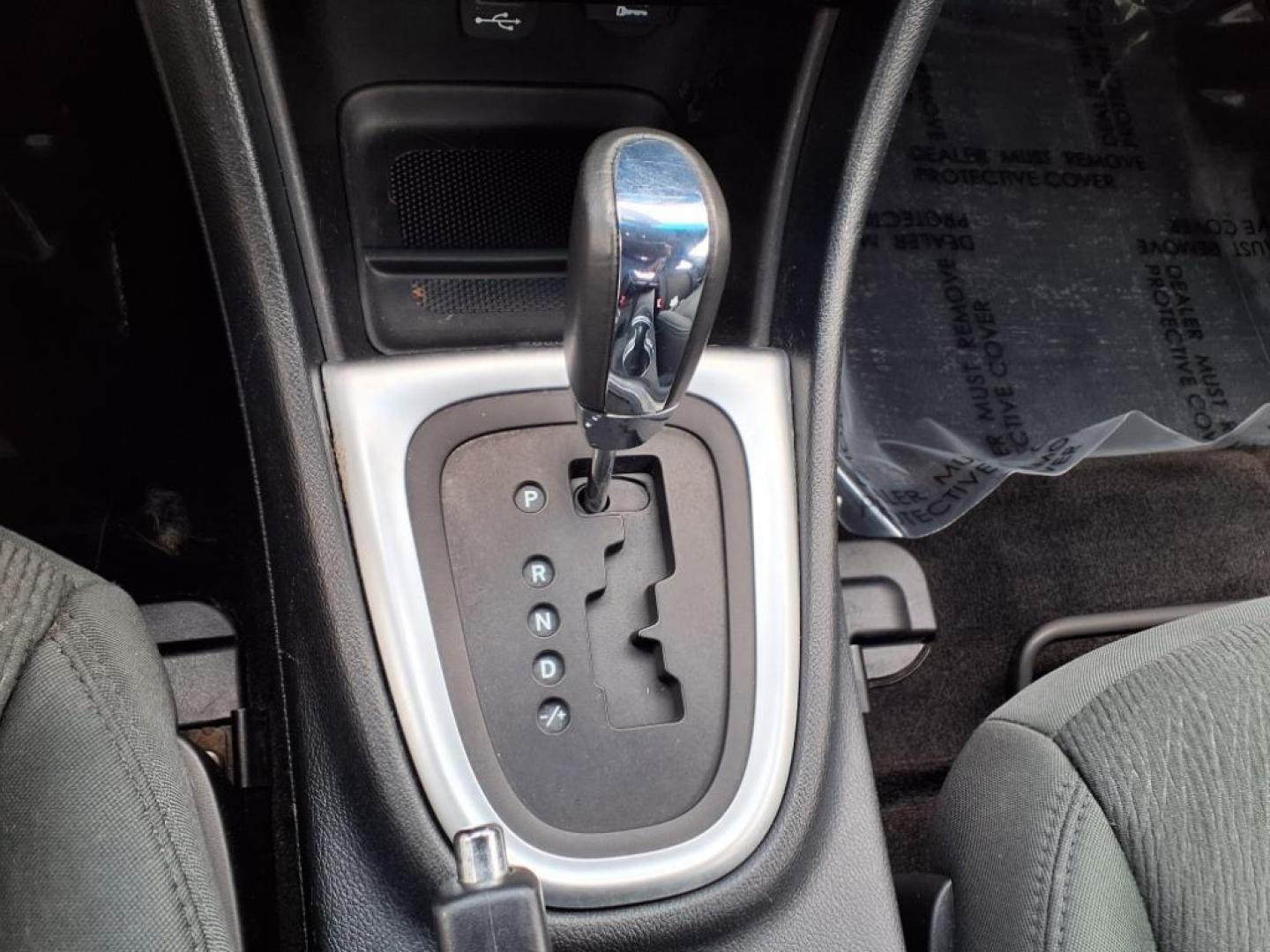 2011 Blue Chrysler 200 Touring (1C3BC1FB1BN) with an 2.4L 4 Cylinder Sequential-Port F.I. engine, Automatic transmission, located at 50 Eastern Blvd., Essex, MD, 21221, (410) 686-3444, 39.304367, -76.484947 - Photo#15