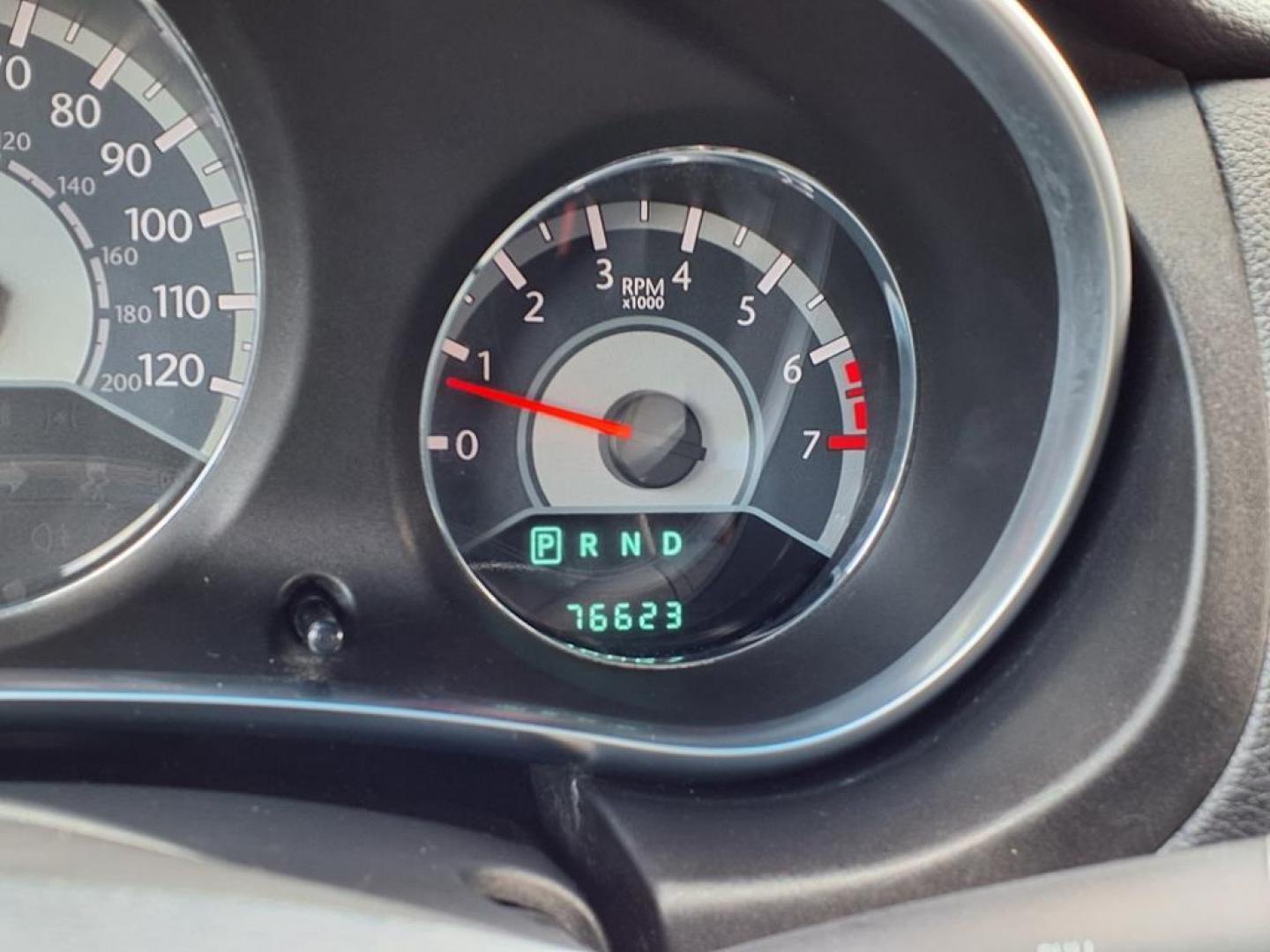 2011 Blue Chrysler 200 Touring (1C3BC1FB1BN) with an 2.4L 4 Cylinder Sequential-Port F.I. engine, Automatic transmission, located at 50 Eastern Blvd., Essex, MD, 21221, (410) 686-3444, 39.304367, -76.484947 - Photo#17