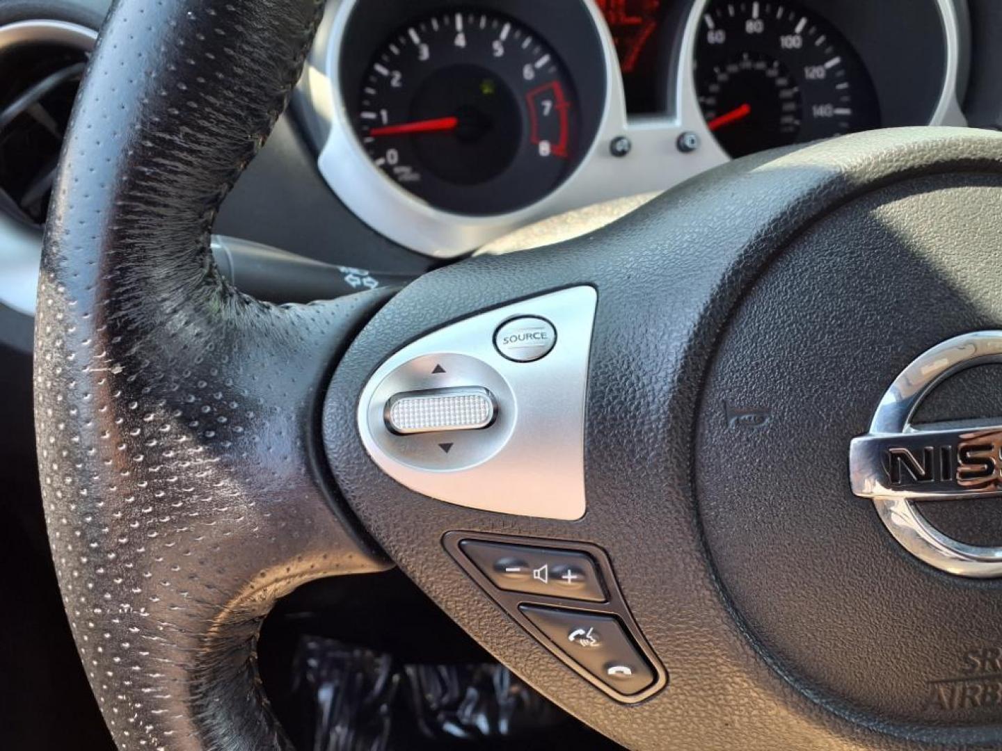 2012 Silver Nissan JUKE SV (JN8AF5MV2CT) with an 1.6L 4 Cylinder Turbocharged engine, Automatic transmission, located at 50 Eastern Blvd., Essex, MD, 21221, (410) 686-3444, 39.304367, -76.484947 - Photo#18