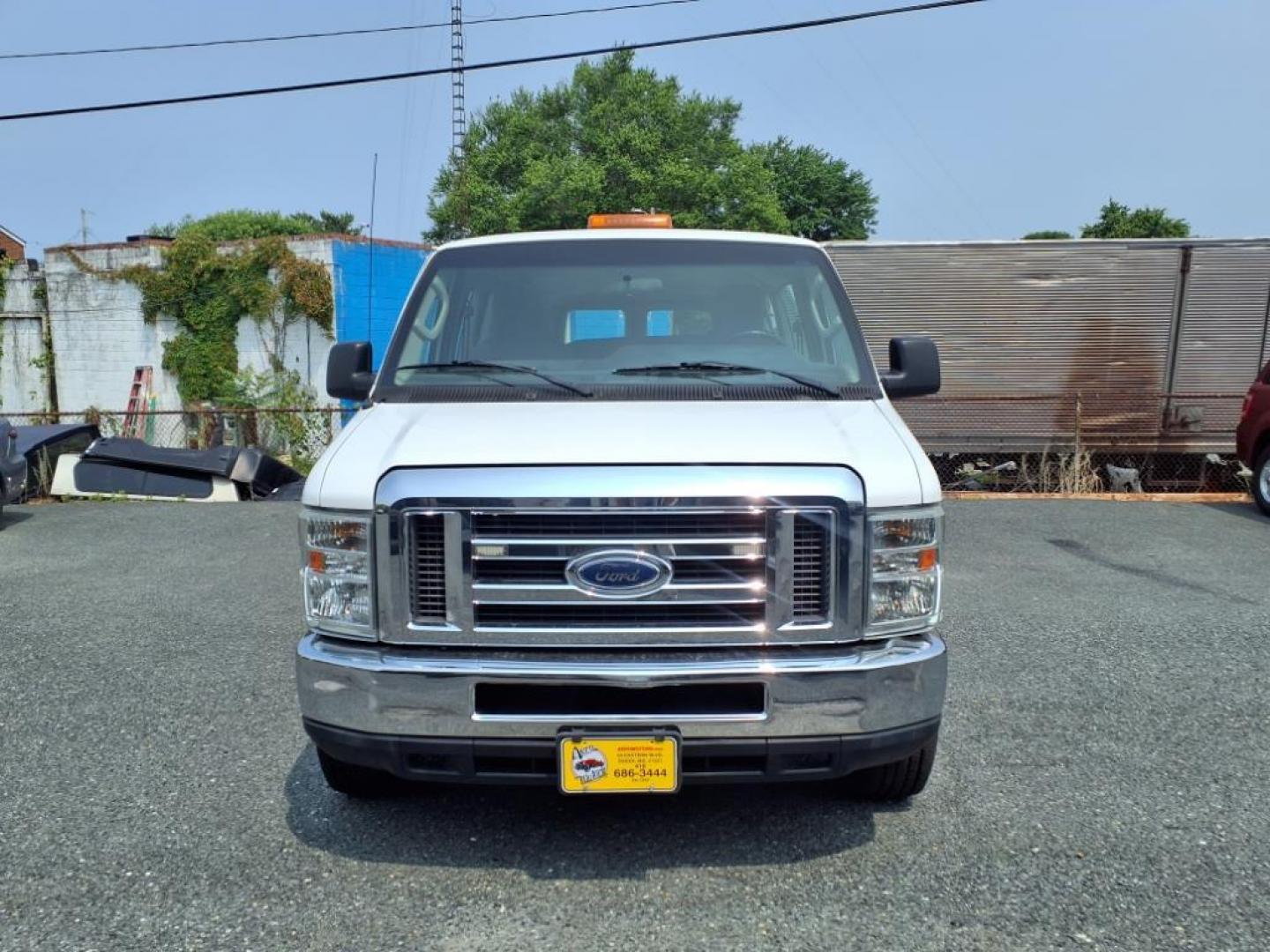 2012 White Ford E-Series E-350 SD XLT (1FBSS3BL8CD) with an 5.4L 8 Cylinder Sequential-Port F.I. engine, Automatic transmission, located at 50 Eastern Blvd., Essex, MD, 21221, (410) 686-3444, 39.304367, -76.484947 - Photo#8