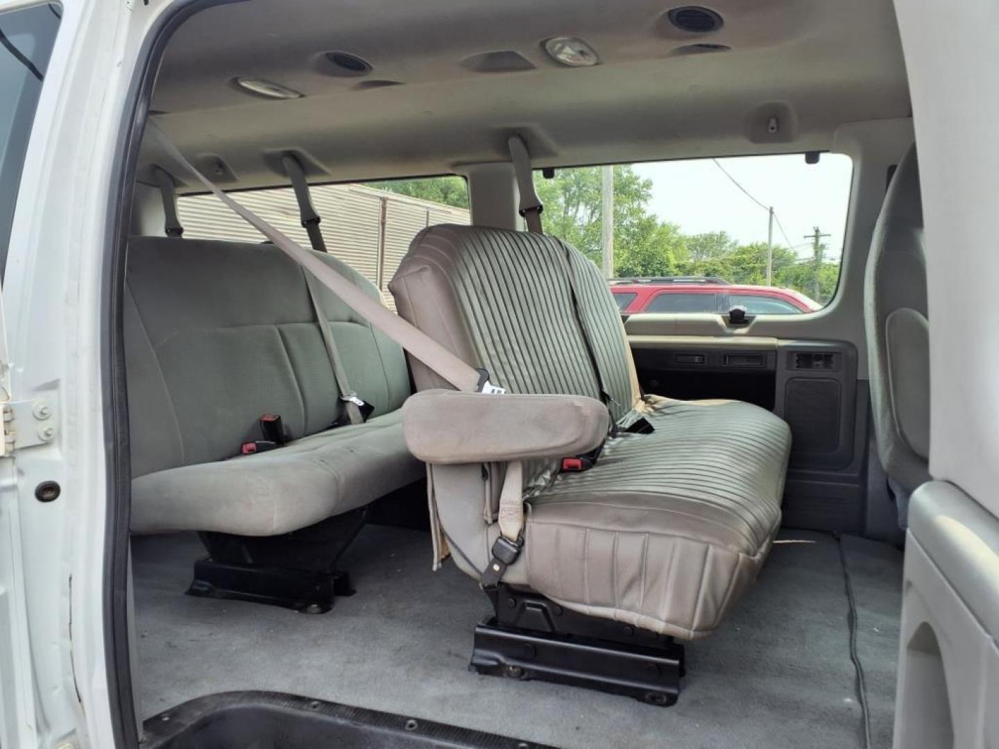 2012 White Ford E-Series E-350 SD XLT (1FBSS3BL8CD) with an 5.4L 8 Cylinder Sequential-Port F.I. engine, Automatic transmission, located at 50 Eastern Blvd., Essex, MD, 21221, (410) 686-3444, 39.304367, -76.484947 - Photo#10