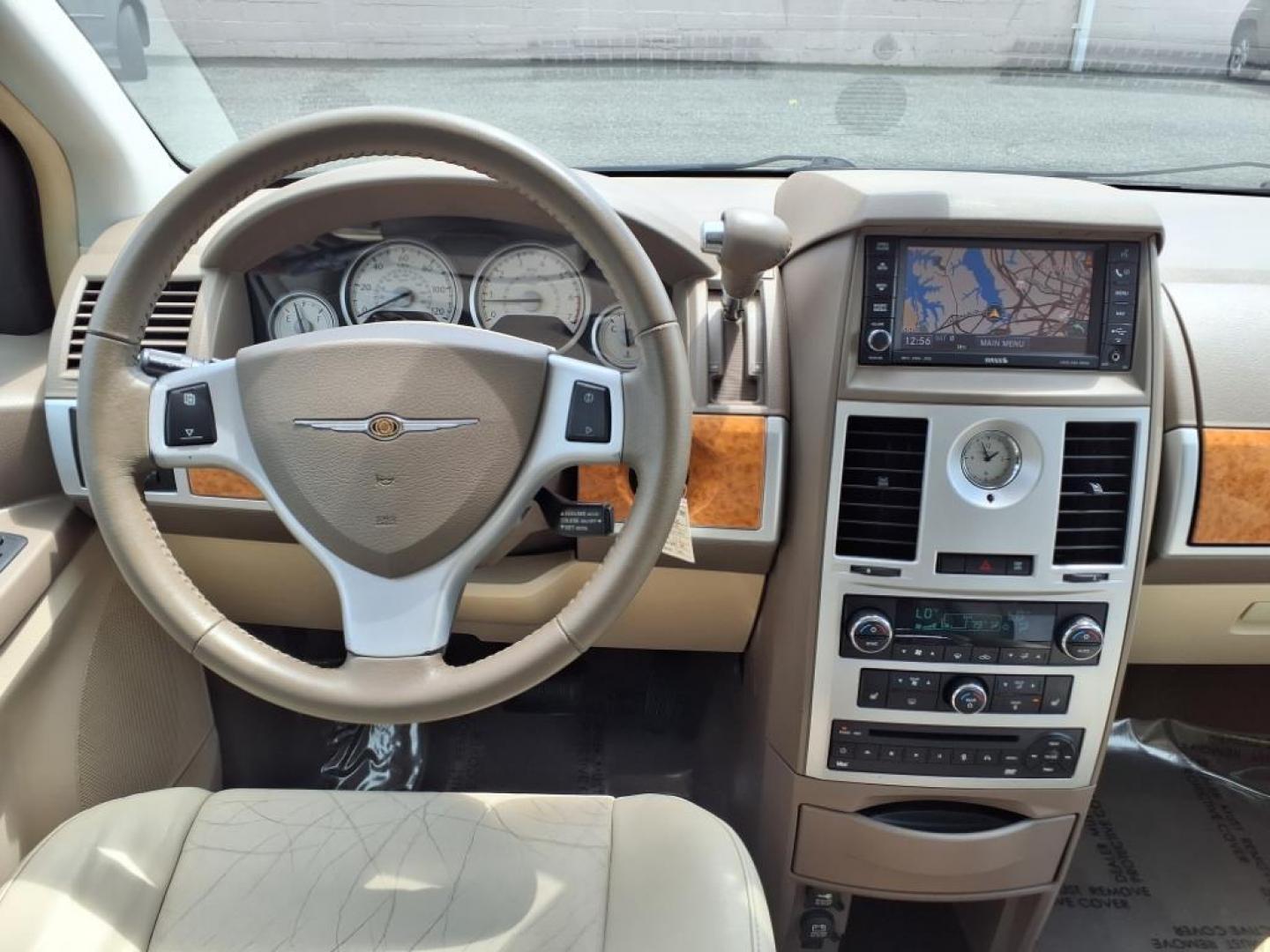 2010 White Gold Clear Coat Chrysler Town and Country Limited (2A4RR6DX2AR) with an 4.0L 6 Cylinder Sequential-Port F.I. engine, V6 AT transmission, located at 50 Eastern Blvd., Essex, MD, 21221, (410) 686-3444, 39.304367, -76.484947 - Photo#16