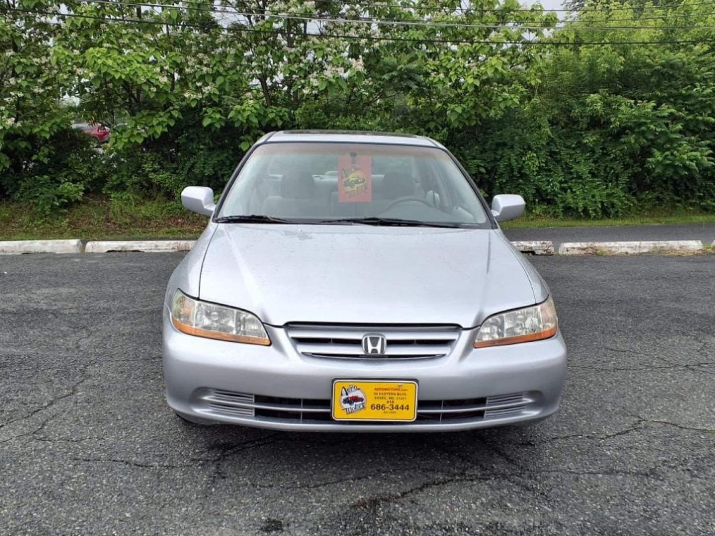 2002 Satin Silver Metallic Honda Accord SE (1HGCG56792A) with an 2.3L 4 Cylinder Fuel Injected engine, 4CYL transmission, located at 50 Eastern Blvd., Essex, MD, 21221, (410) 686-3444, 39.304367, -76.484947 - Photo#7