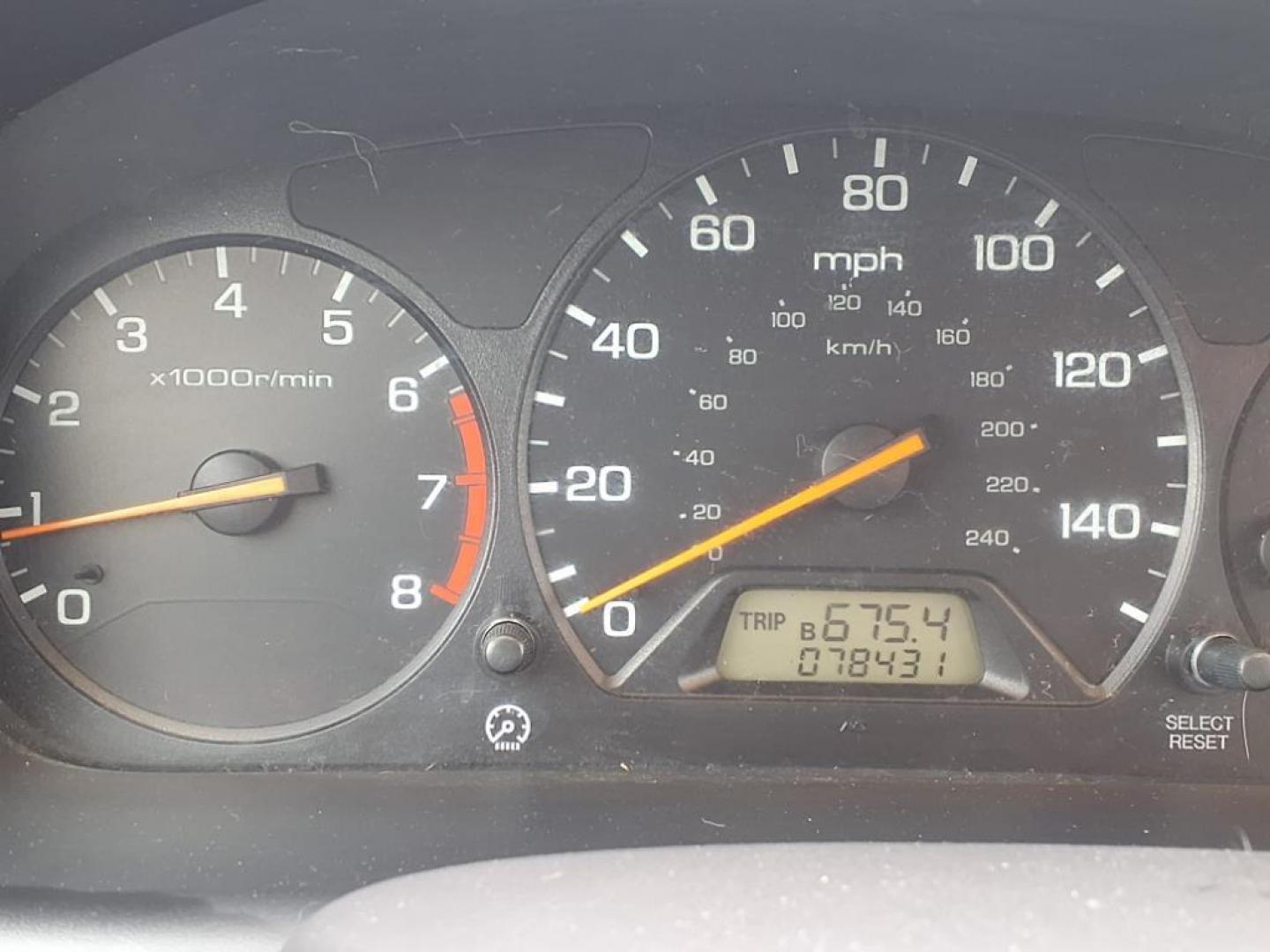 2002 Satin Silver Metallic Honda Accord SE (1HGCG56792A) with an 2.3L 4 Cylinder Fuel Injected engine, 4CYL transmission, located at 50 Eastern Blvd., Essex, MD, 21221, (410) 686-3444, 39.304367, -76.484947 - Photo#20