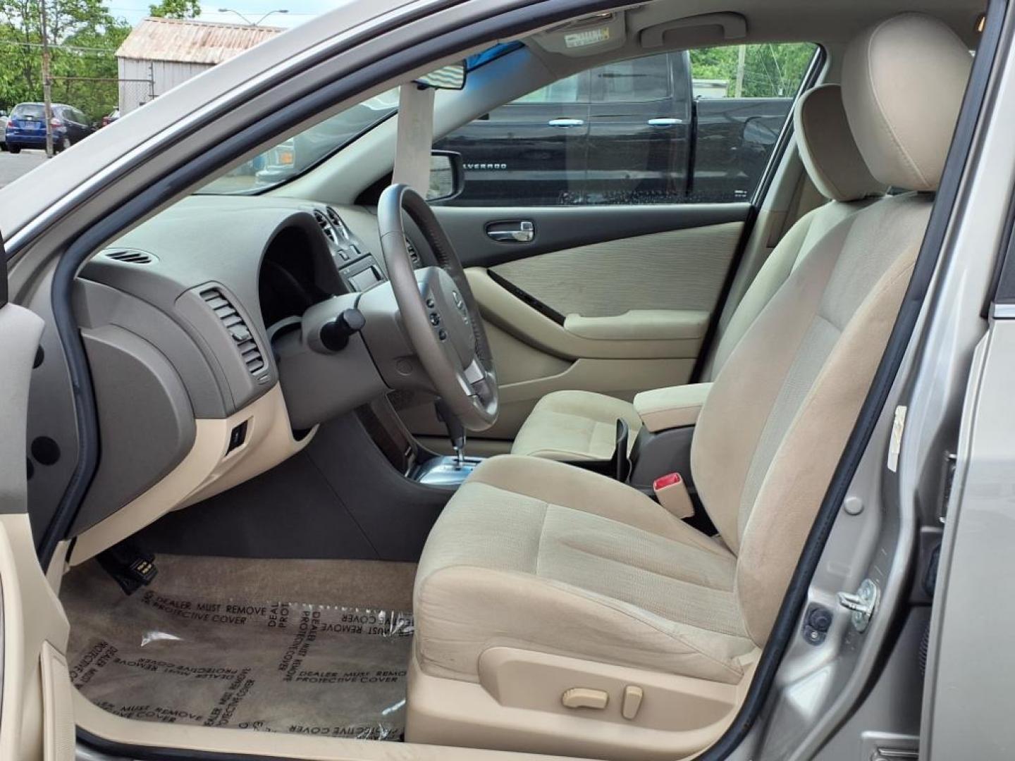 2011 Saharan Stone Nissan Altima 2.5 S (1N4AL2AP6BC) with an 2.5L 4 Cylinder Sequential Fuel Injection engine, CVT transmission, located at 50 Eastern Blvd., Essex, MD, 21221, (410) 686-3444, 39.304367, -76.484947 - Photo#10