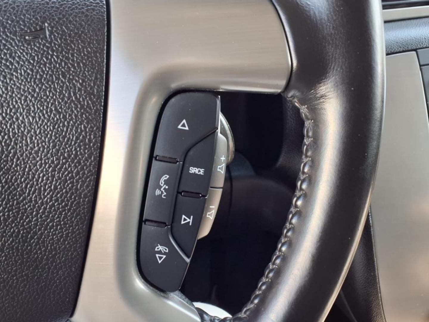 2013 Silver GMC Yukon XL SLT (1GKS2KE76DR) with an 5.3L 8 Cylinder Sequential-Port F.I. engine, AT4X4 transmission, located at 50 Eastern Blvd., Essex, MD, 21221, (410) 686-3444, 39.304367, -76.484947 - Photo#21