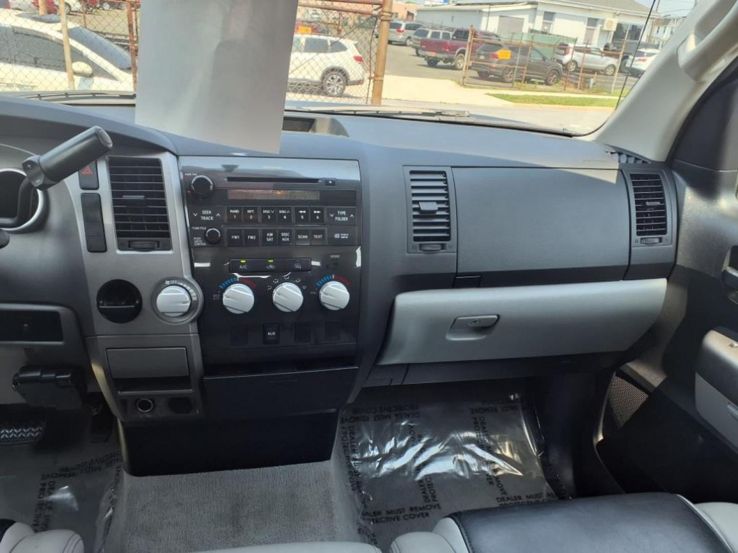 2010 Blue Toyota Tundra (5TFRU5F18AX) with an 4.0L 6 Cylinder Sequential Fuel Injection engine, Automatic transmission, located at 50 Eastern Blvd., Essex, MD, 21221, (410) 686-3444, 39.304367, -76.484947 - Photo#13