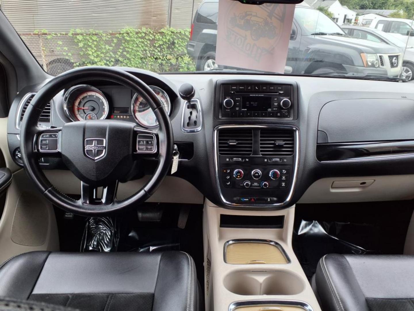 2017 Billet Clear Coat Dodge Grand Caravan SXT (2C4RDGCG7HR) with an 3.6L 6 Cylinder Sequential-Port F.I. engine, Automatic transmission, located at 50 Eastern Blvd., Essex, MD, 21221, (410) 686-3444, 39.304367, -76.484947 - Photo#15