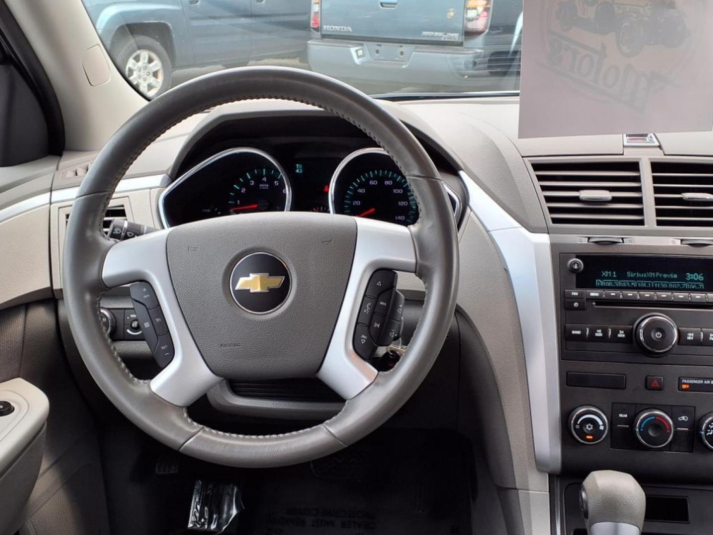 2012 White Chevrolet Traverse LS (1GNKVFED0CJ) with an 3.6L 3.6L V6 281hp 266ft. lbs. Fuel Injected engine, 6-Speed Shiftable Automatic transmission, located at 50 Eastern Blvd., Essex, MD, 21221, (410) 686-3444, 39.304367, -76.484947 - Photo#14