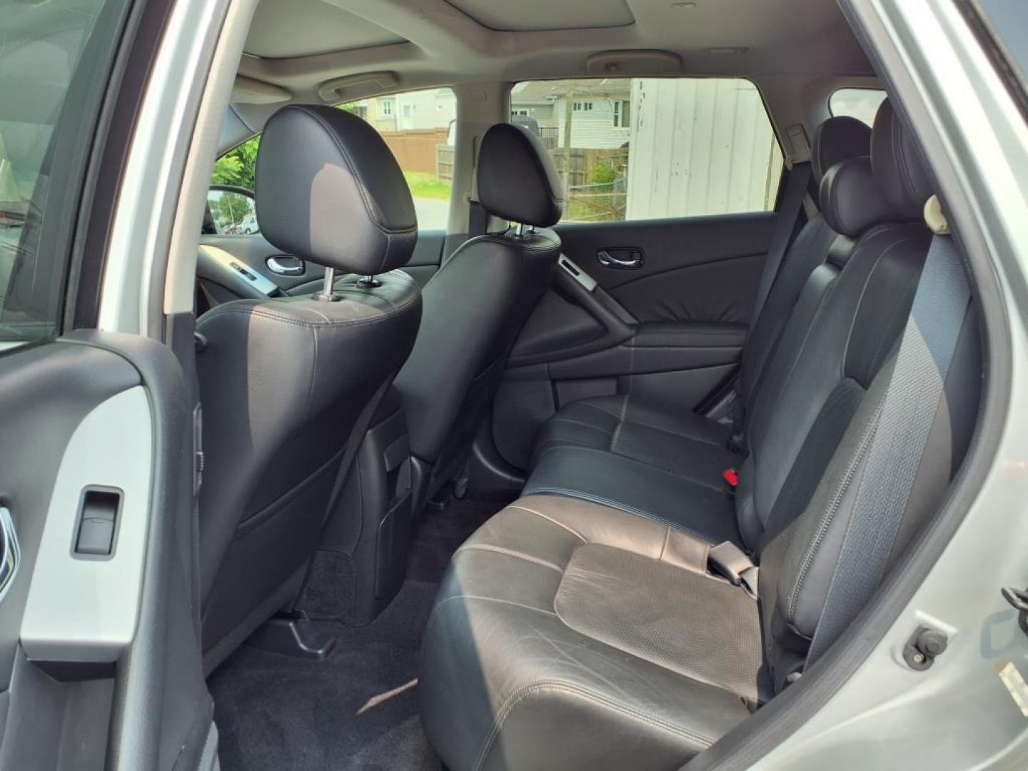 2009 Brilliant Silver Metallic Nissan Murano SL (JN8AZ18U79W) with an 3.5L 3.5L V6 265hp 248ft. lbs. Fuel Injected engine, CVT transmission, located at 50 Eastern Blvd., Essex, MD, 21221, (410) 686-3444, 39.304367, -76.484947 - Photo#11