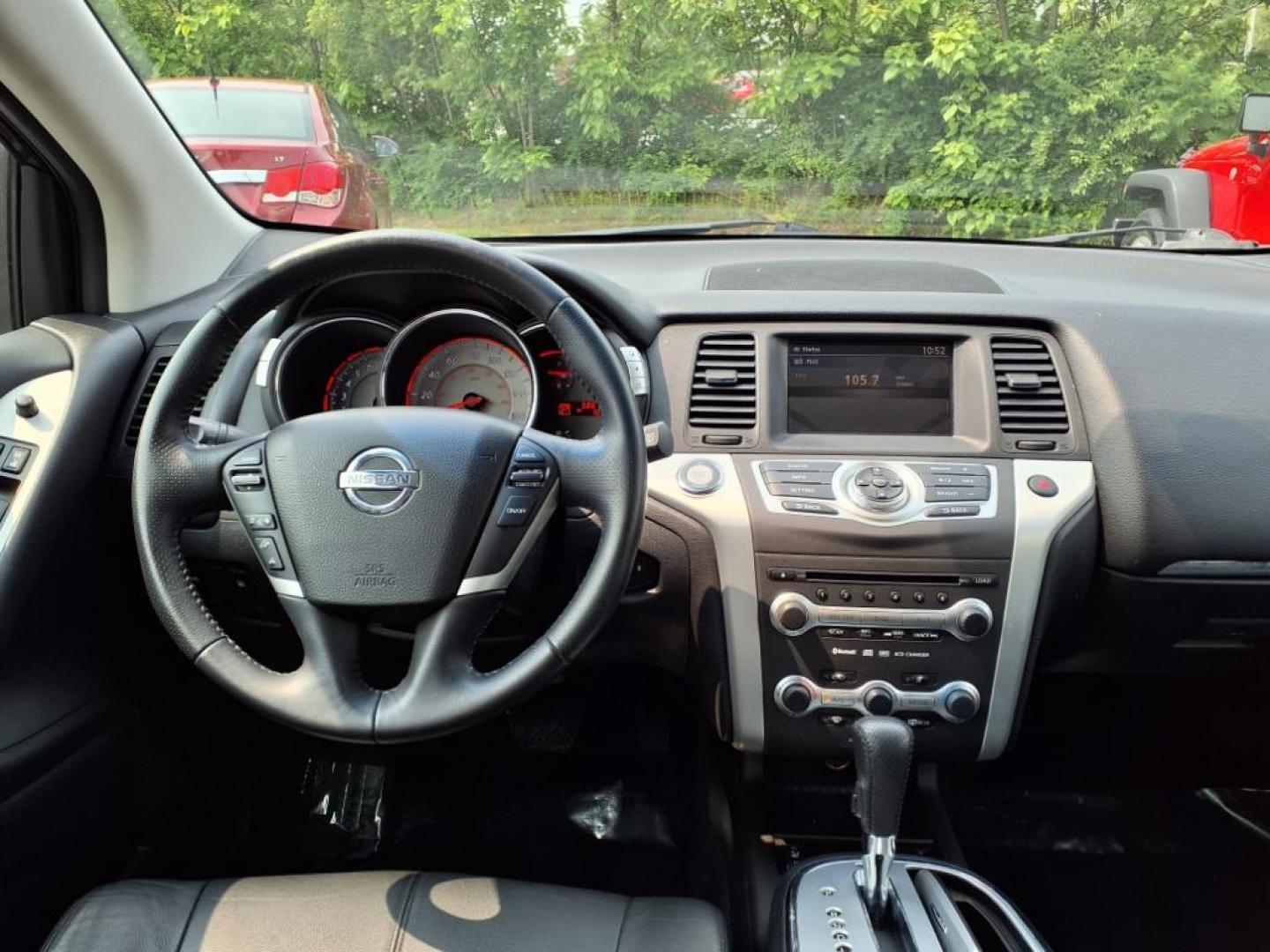 2009 Brilliant Silver Metallic Nissan Murano SL (JN8AZ18U79W) with an 3.5L 3.5L V6 265hp 248ft. lbs. Fuel Injected engine, CVT transmission, located at 50 Eastern Blvd., Essex, MD, 21221, (410) 686-3444, 39.304367, -76.484947 - Photo#13