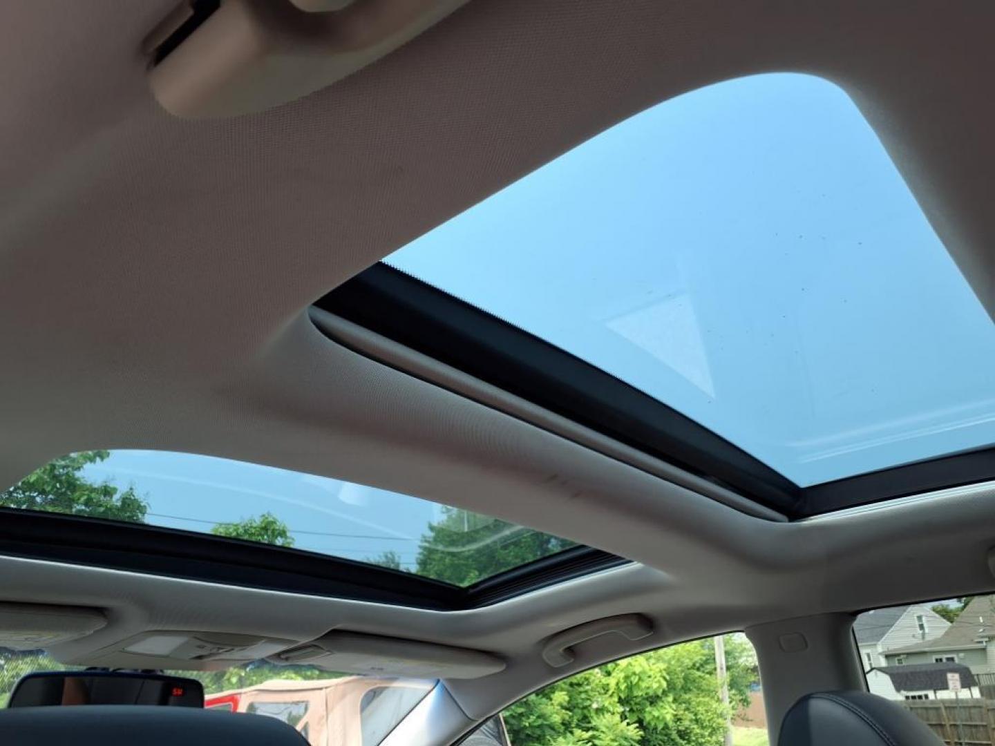 2009 Brilliant Silver Metallic Nissan Murano SL (JN8AZ18U79W) with an 3.5L 3.5L V6 265hp 248ft. lbs. Fuel Injected engine, CVT transmission, located at 50 Eastern Blvd., Essex, MD, 21221, (410) 686-3444, 39.304367, -76.484947 - Photo#15
