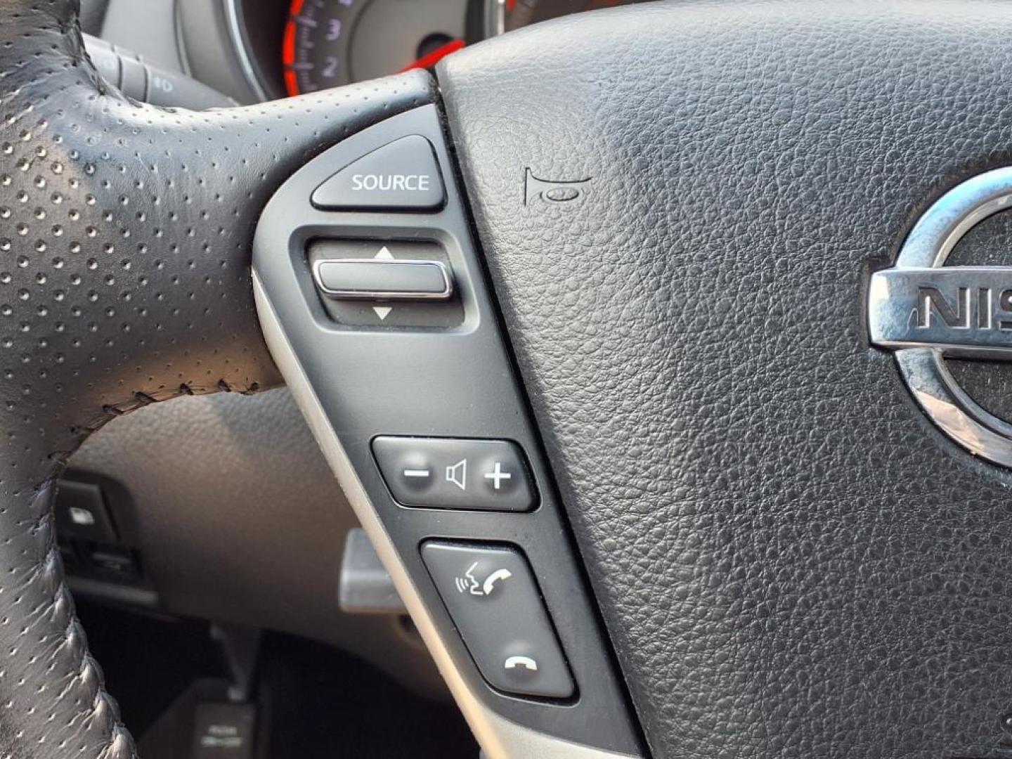 2009 Brilliant Silver Metallic Nissan Murano SL (JN8AZ18U79W) with an 3.5L 3.5L V6 265hp 248ft. lbs. Fuel Injected engine, CVT transmission, located at 50 Eastern Blvd., Essex, MD, 21221, (410) 686-3444, 39.304367, -76.484947 - Photo#21