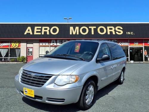 2007 Chrysler Town and Country 