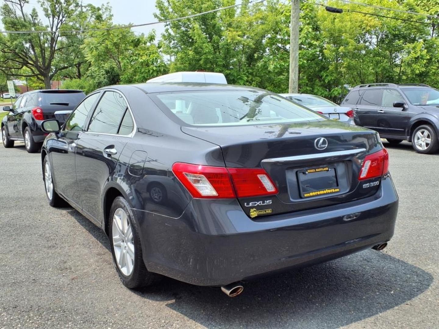 2008 Smoky Granite Mica Lexus ES 350 Base (JTHBJ46G982) with an 3.5L 3.5L V6 272hp 254ft. lbs. Fuel Injected engine, 6-Speed Automatic w/Sequential Shift Mode transmission, located at 50 Eastern Blvd., Essex, MD, 21221, (410) 686-3444, 39.304367, -76.484947 - Photo#3