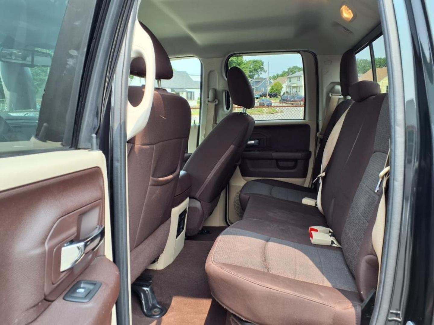 2016 Black Forest Green Pearl Coat RAM 1500 Outdoorsman (1C6RR7GT3GS) with an 5.7L HEMI 5.7L V8 395hp 410ft. lbs. Sequential-Port F.I. engine, 8-Speed Shiftable Automatic transmission, located at 50 Eastern Blvd., Essex, MD, 21221, (410) 686-3444, 39.304367, -76.484947 - Photo#12