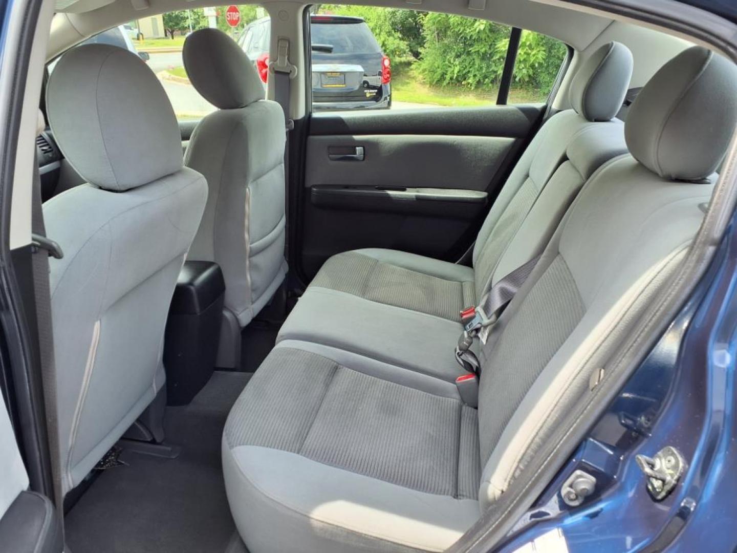 2011 Blue Onyx Nissan Sentra 2.0 S (3N1AB6APXBL) with an 2.0L 2.0L I4 140hp 147ft. lbs. Sequential-Port F.I. engine, CVT transmission, located at 50 Eastern Blvd., Essex, MD, 21221, (410) 686-3444, 39.304367, -76.484947 - Photo#3