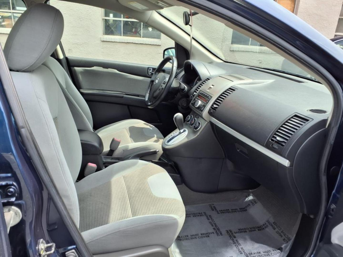 2011 Blue Onyx Nissan Sentra 2.0 S (3N1AB6APXBL) with an 2.0L 2.0L I4 140hp 147ft. lbs. Sequential-Port F.I. engine, CVT transmission, located at 50 Eastern Blvd., Essex, MD, 21221, (410) 686-3444, 39.304367, -76.484947 - Photo#7
