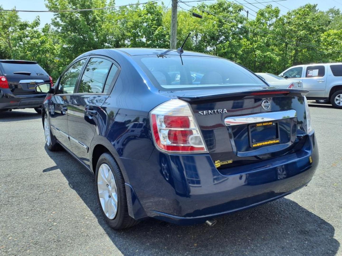 2011 Blue Onyx Nissan Sentra 2.0 S (3N1AB6APXBL) with an 2.0L 2.0L I4 140hp 147ft. lbs. Sequential-Port F.I. engine, CVT transmission, located at 50 Eastern Blvd., Essex, MD, 21221, (410) 686-3444, 39.304367, -76.484947 - Photo#17