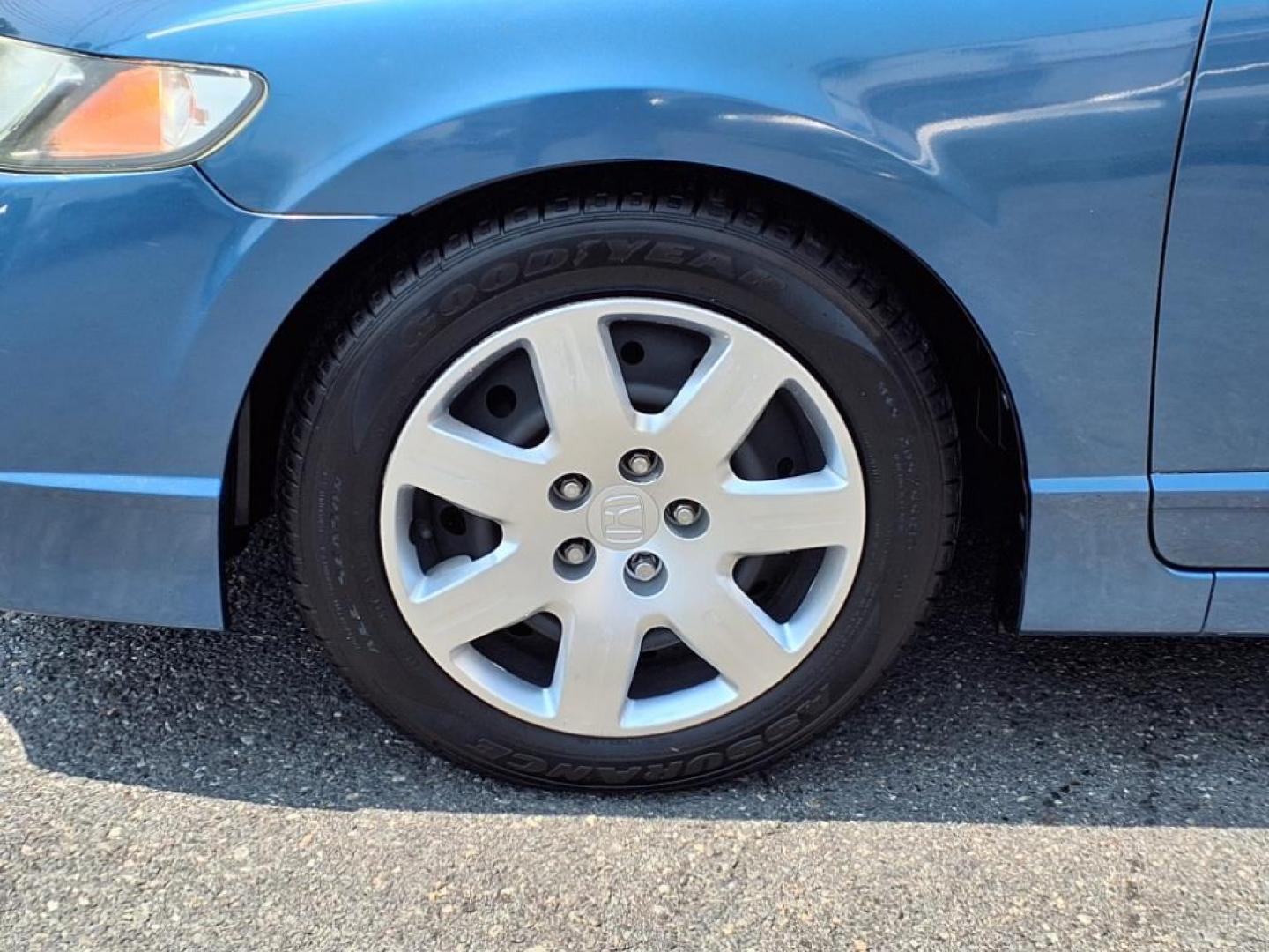 2011 Blue Honda Civic (2HGFA1F5XBH) with an 1.8L 4 Cylinder Fuel Injected engine, 4CYL AT transmission, located at 50 Eastern Blvd., Essex, MD, 21221, (410) 686-3444, 39.304367, -76.484947 - Photo#8