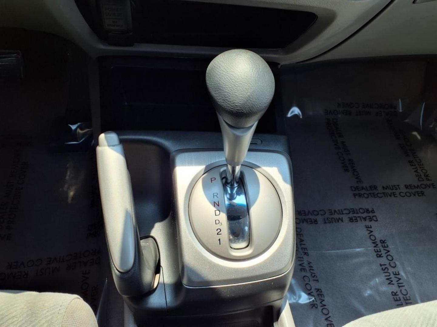2011 Blue Honda Civic (2HGFA1F5XBH) with an 1.8L 4 Cylinder Fuel Injected engine, 4CYL AT transmission, located at 50 Eastern Blvd., Essex, MD, 21221, (410) 686-3444, 39.304367, -76.484947 - Photo#18