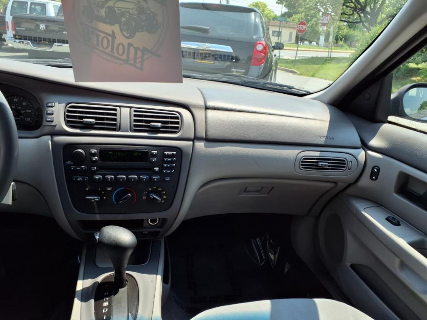 2005 Blue Ford Taurus SE (1FAHP53285A) with an 3.0L 6 Cylinder Fuel Injected engine, Automatic transmission, located at 50 Eastern Blvd., Essex, MD, 21221, (410) 686-3444, 39.304367, -76.484947 - Photo#15