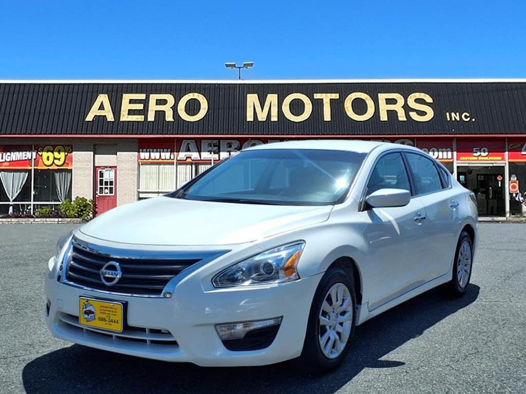 photo of 2013 Nissan Altima 