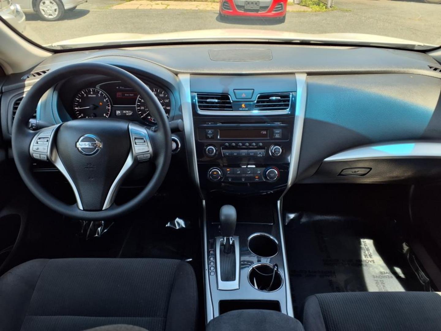2013 Pearl White Nissan Altima 2.5 S (1N4AL3AP7DC) with an 2.5L 2.5L I4 182hp 180ft. lbs. Sequential-Port F.I. engine, CVT transmission, located at 50 Eastern Blvd., Essex, MD, 21221, (410) 686-3444, 39.304367, -76.484947 - Photo#11