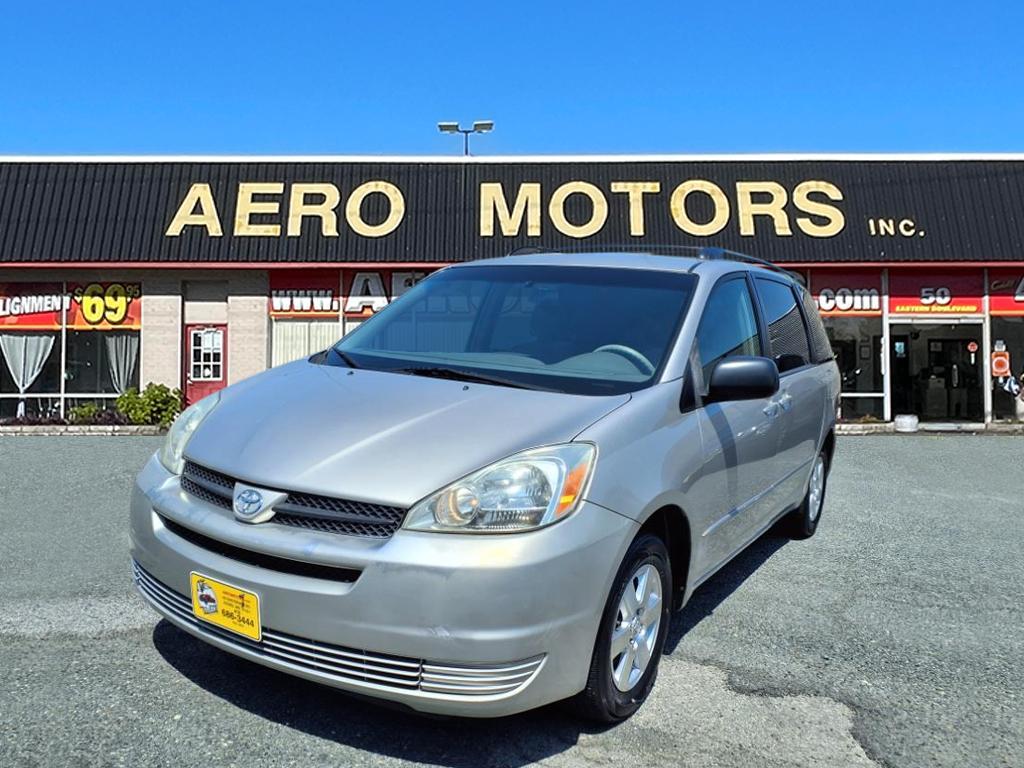 photo of 2005 Toyota Sienna 