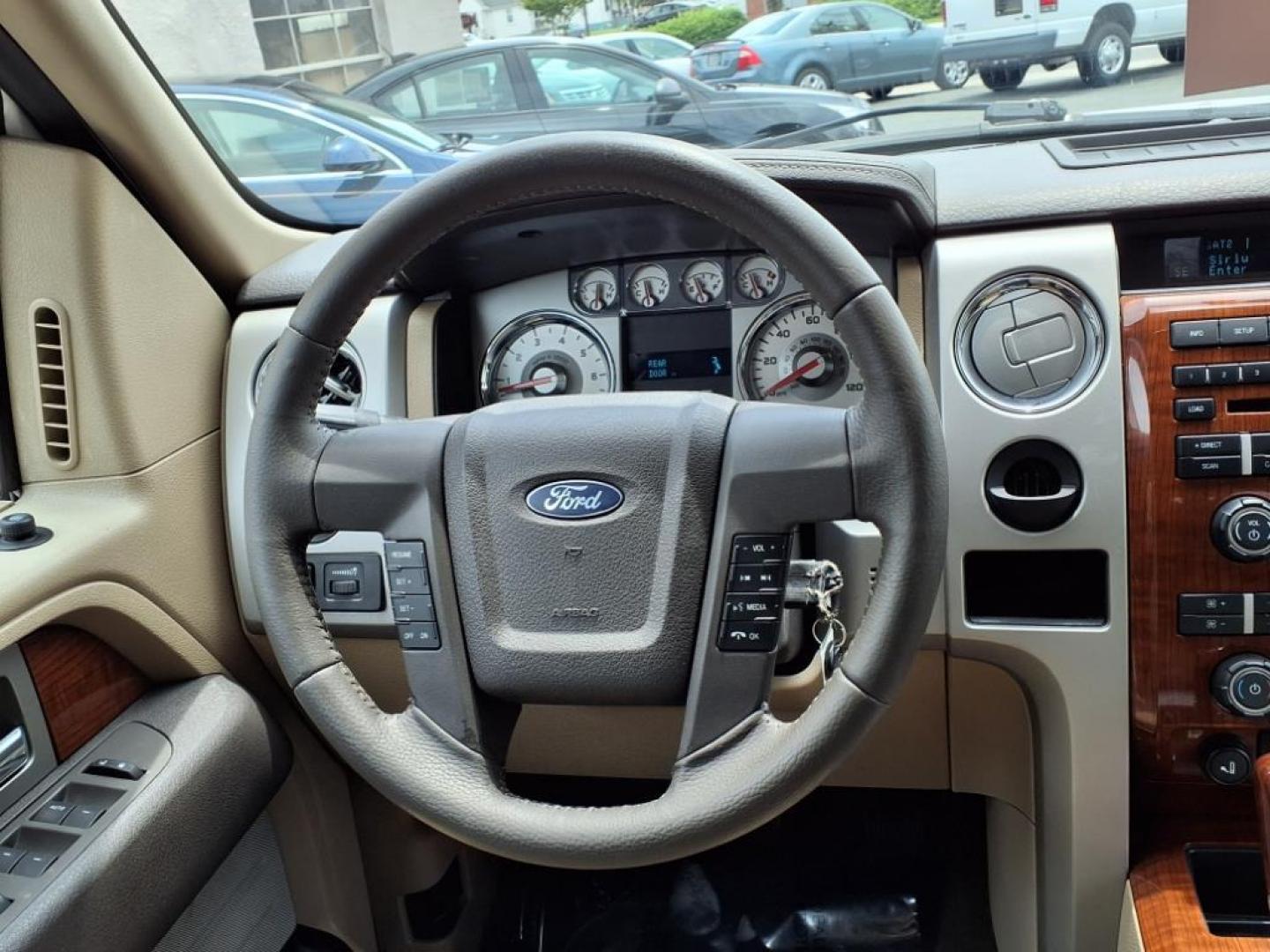 2010 Oxford White Ford F-150 Lariat (1FTFW1CV8AF) with an 5.4L Triton 5.4L Flex Fuel V8 320hp 390ft. lbs. Sequential-Port F.I. engine, 6-Speed Automatic transmission, located at 50 Eastern Blvd., Essex, MD, 21221, (410) 686-3444, 39.304367, -76.484947 - Photo#13